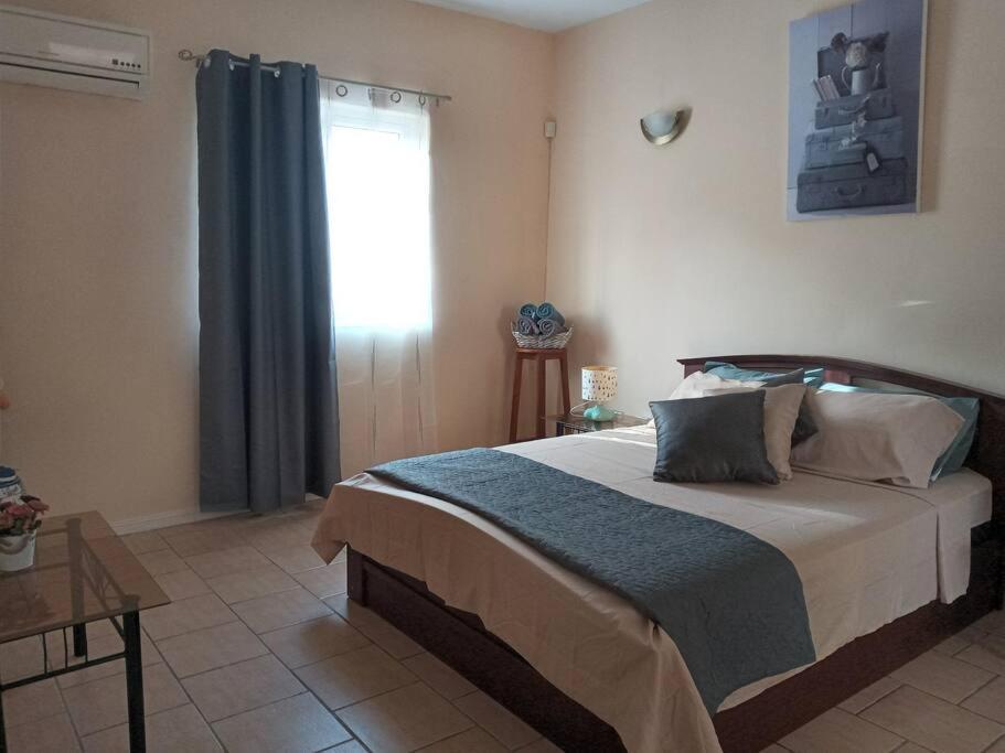 Sunshine Luxurious Villa:4 Mins Walk From Beach Flic-en-Flacq Екстериор снимка